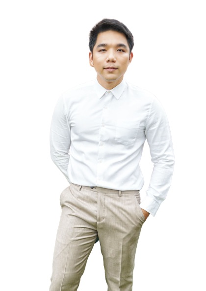 นายสุรเดช ลาภทวีปัญญา - ผู้ร่วมก่อตั้ง กรรมการบริหาร Home and Decor Thailand
