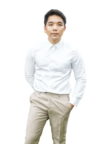 นายสุรเดช ลาภทวีปัญญา - ผู้ร่วมก่อตั้ง กรรมการบริหาร Home and Decor Thailand